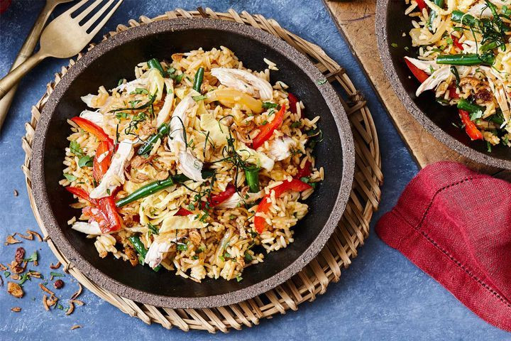 Thai Fried Rice Calories
 Thai fried rice with shredded chicken