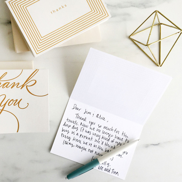 Thank You Notes For Wedding Gifts
 Wedding Thank You Messages What to Write in a Wedding