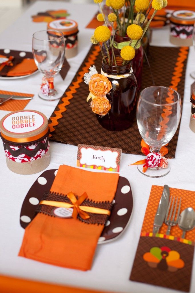 Thanksgiving Dinner Party Decorating Ideas
 Party Reveal Kid Friendly Thanksgiving Table