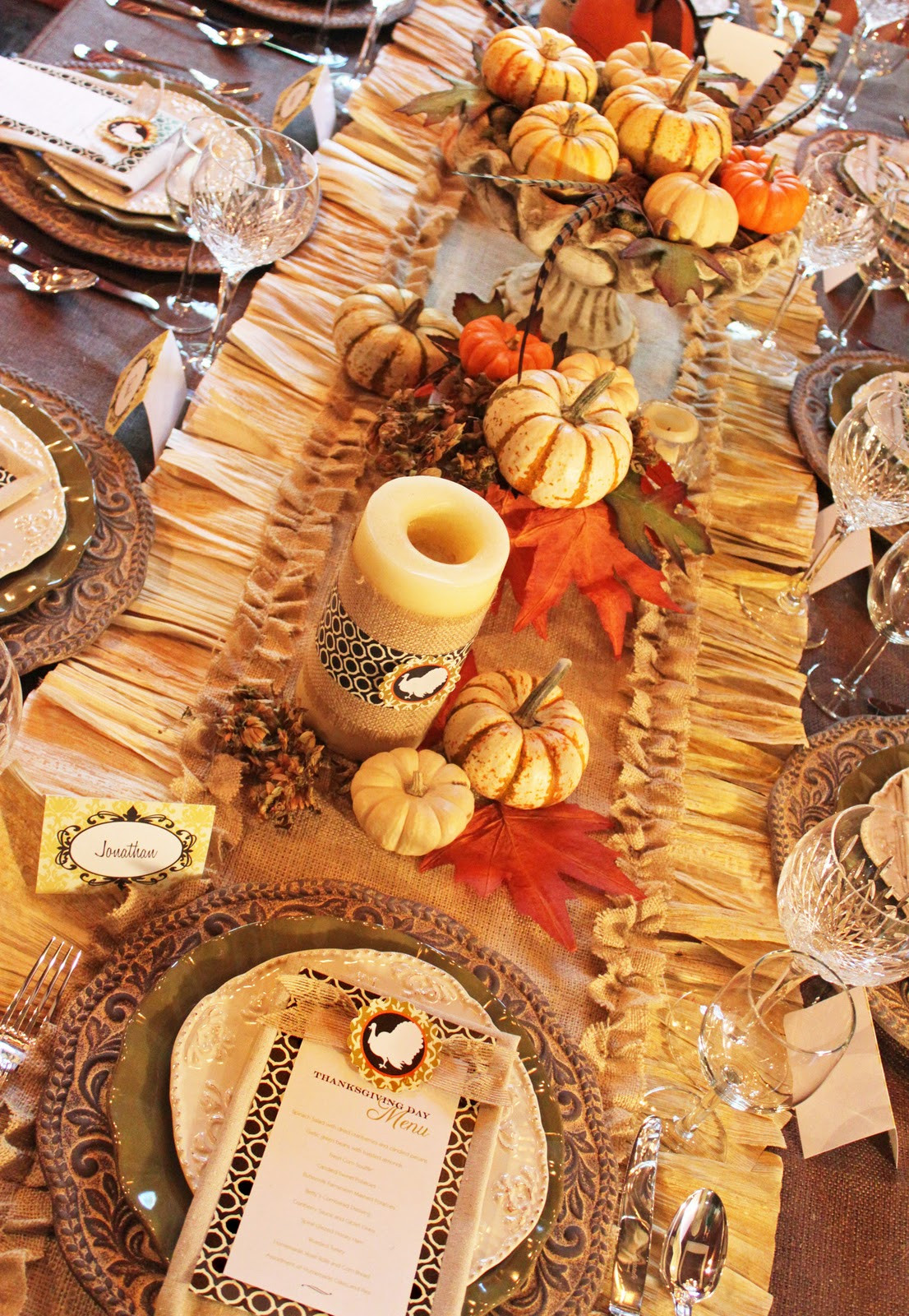 Thanksgiving Dinner Party Decorating Ideas
 Amanda s Parties To Go Thanksgiving Dinner Tablescape