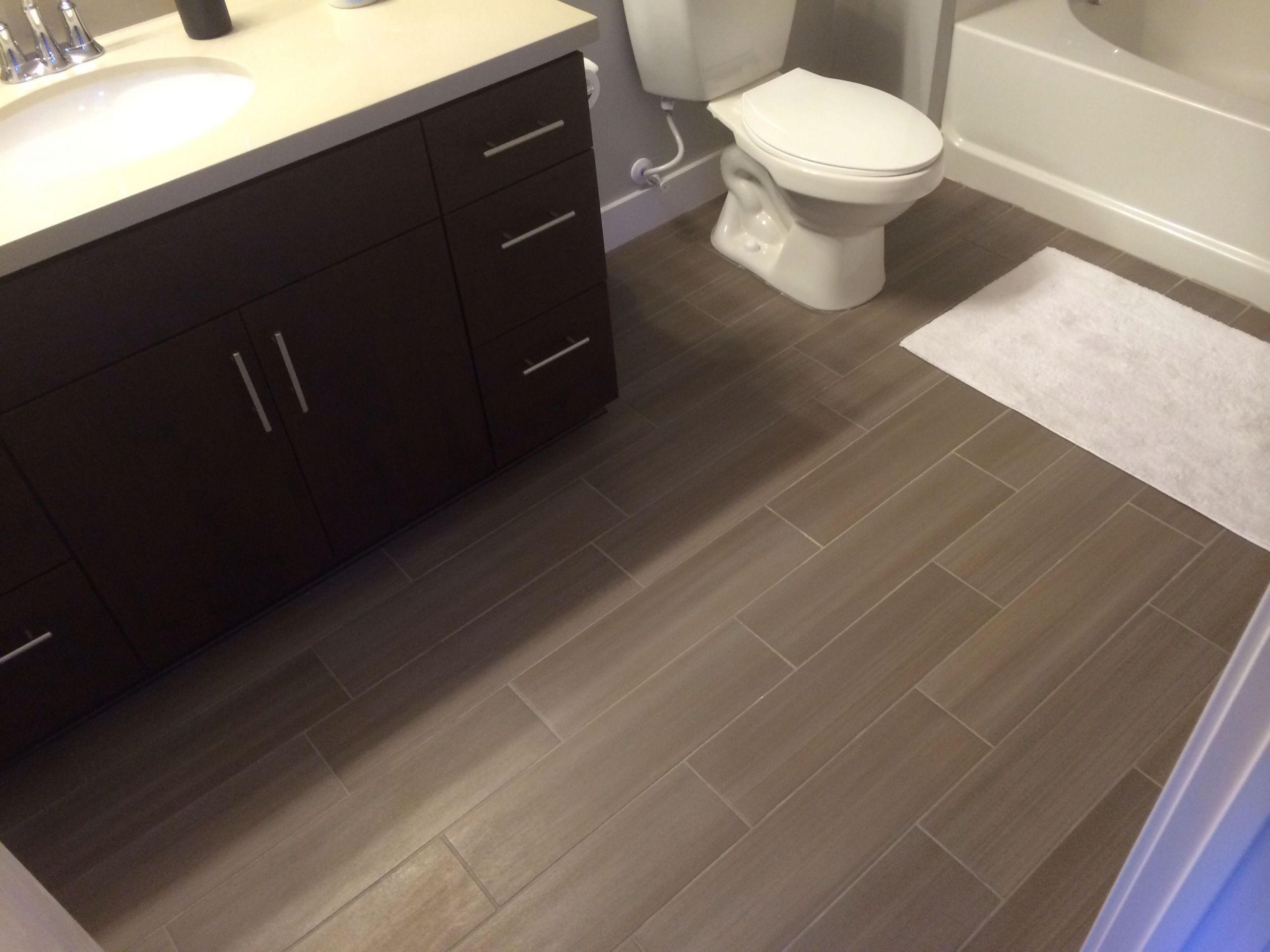 Tiles For Small Bathroom Floor Luxury Best 25 Bathroom Flooring Ideas On Pinterest Of Tiles For Small Bathroom Floor Scaled 