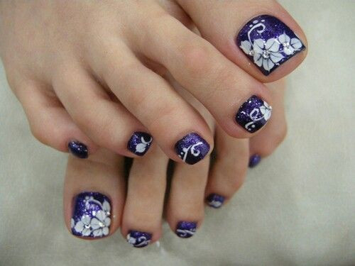 Toe Nail Designs Do It Yourself
 Navy glitter white flowers pedicure