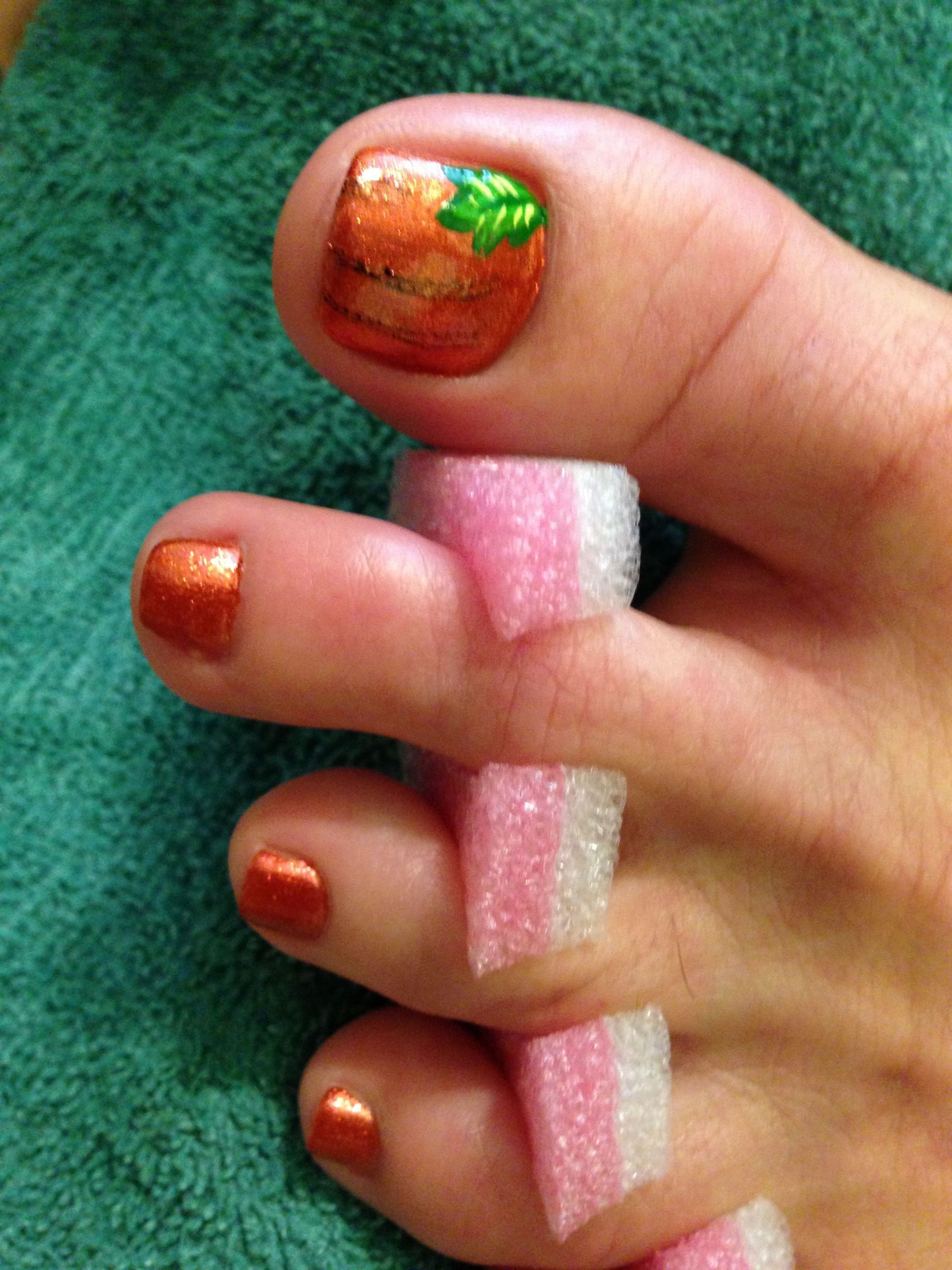 Toe Nail Designs For Fall
 My mom s pumpkin toenails for fall 2013