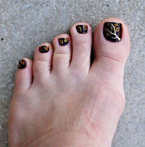 Toe Nail Designs For Fall
 Inspiring & Cool Fall Autumn Toe Nail Art Designs