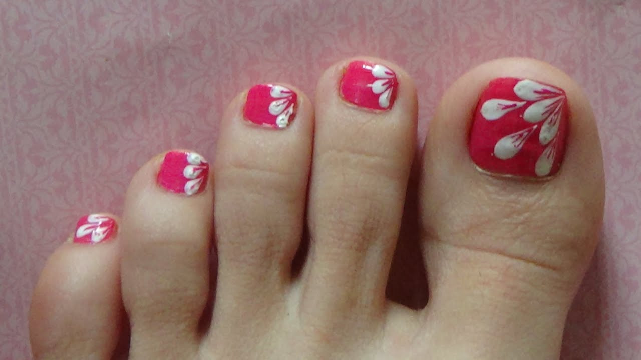 Toe Nail Designs Pictures
 White Flower Petals Easy Design For Toe Nails Nails With