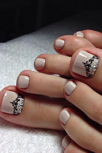Toe Nail Styles
 Summer Toe Nail Designs You ll Fall in Love With