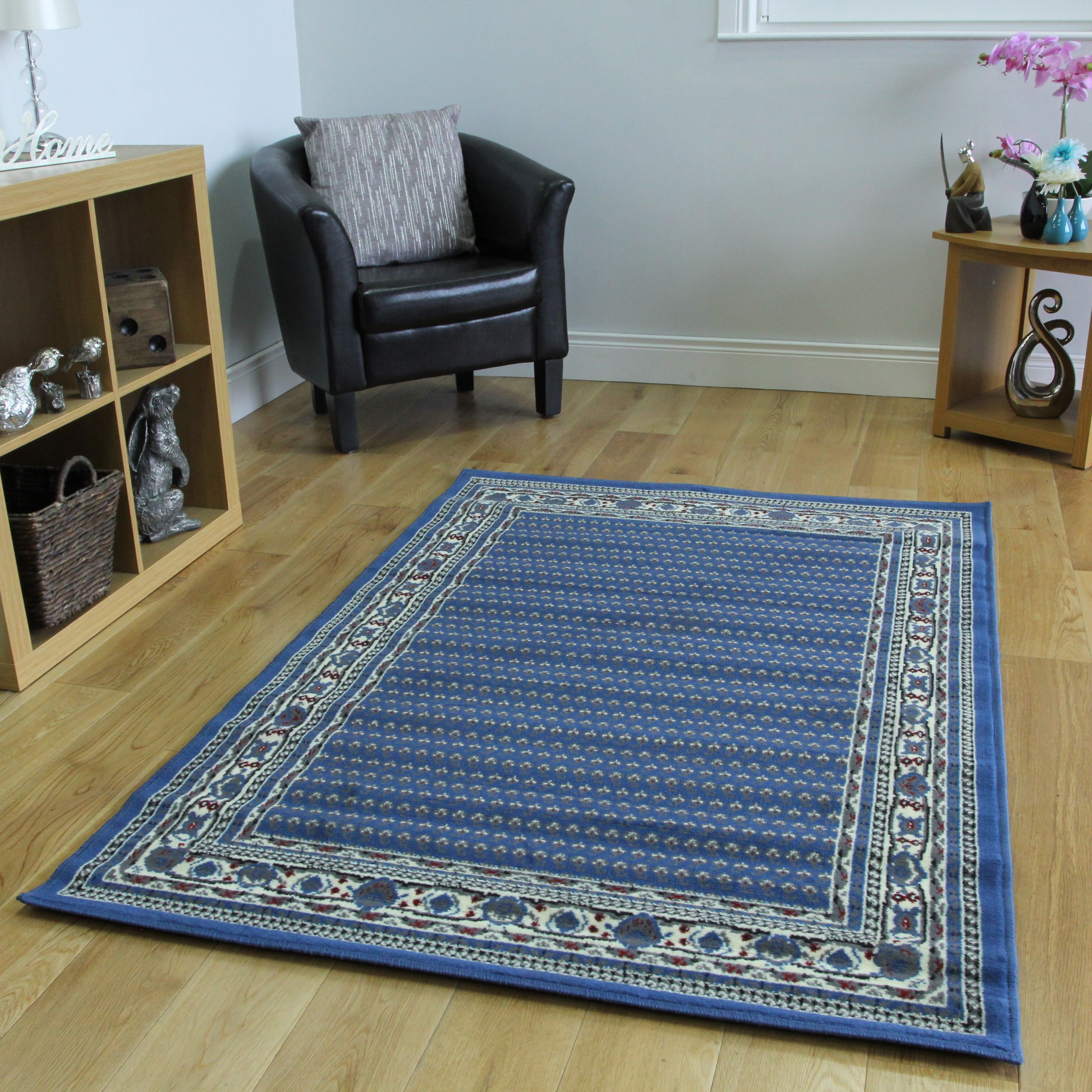 Traditional Rugs For Living Room
 Blue Bordered Traditional Living Room Rug