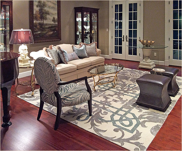 Traditional Rugs For Living Room
 Transitional rug updates traditional pieces