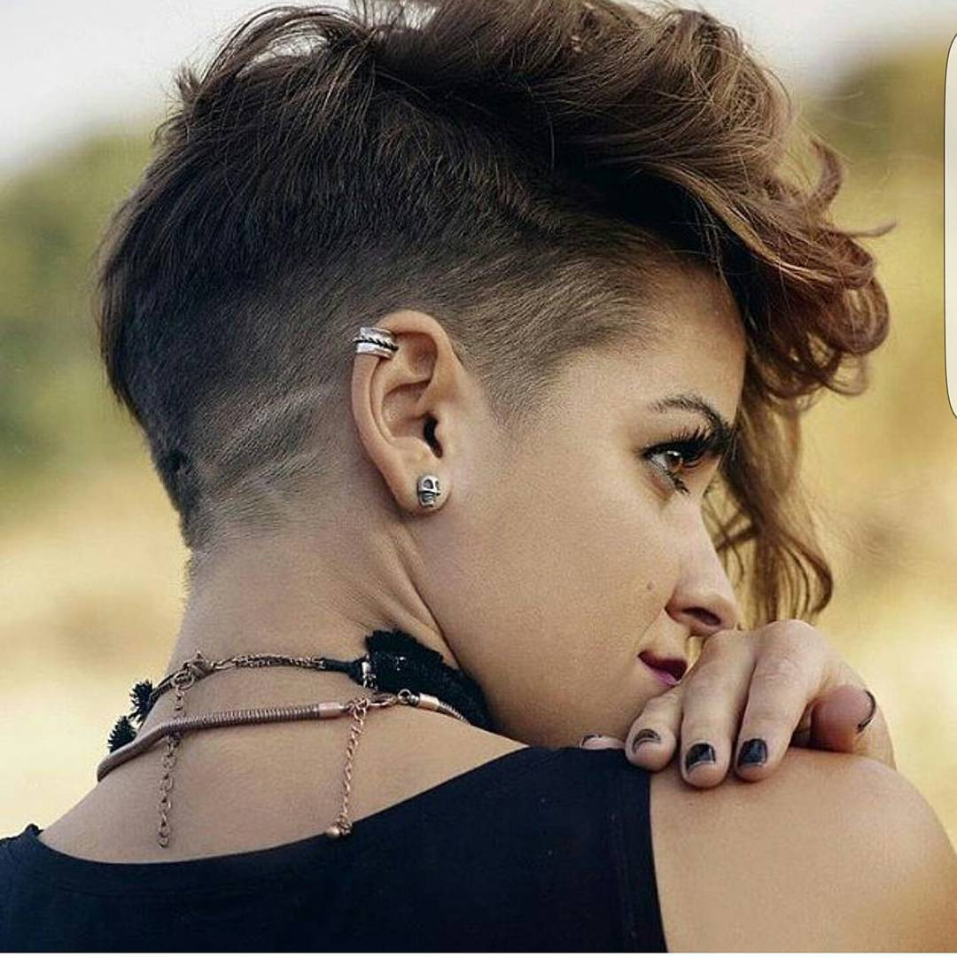 Trending Haircuts Female
 30 Trendy Short Hairstyles for Thick Hair 2020