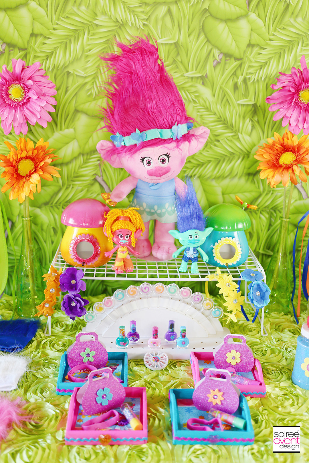 Trolls Diy Party Ideas
 TREND ALERT Host a Trolls Party with these Trolls Party