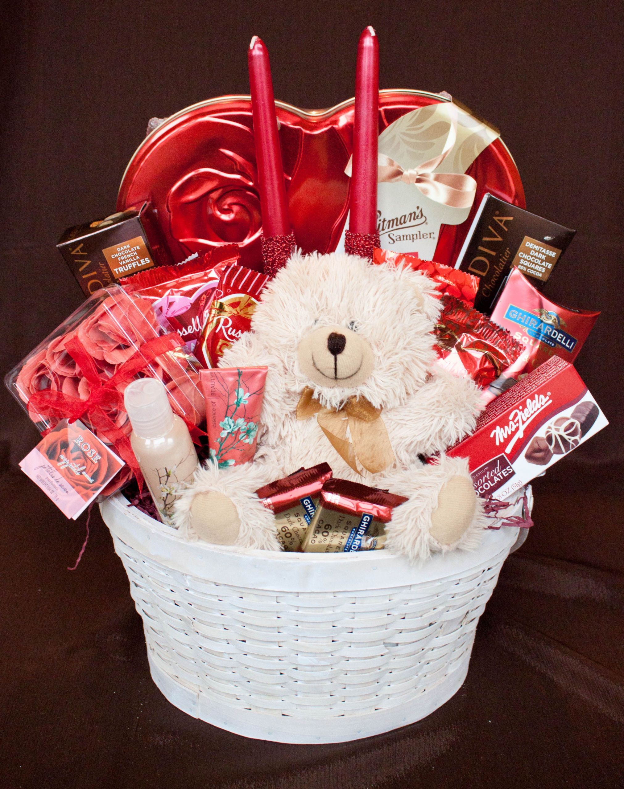 Valentine Gift Basket Ideas
 Valentine Basket