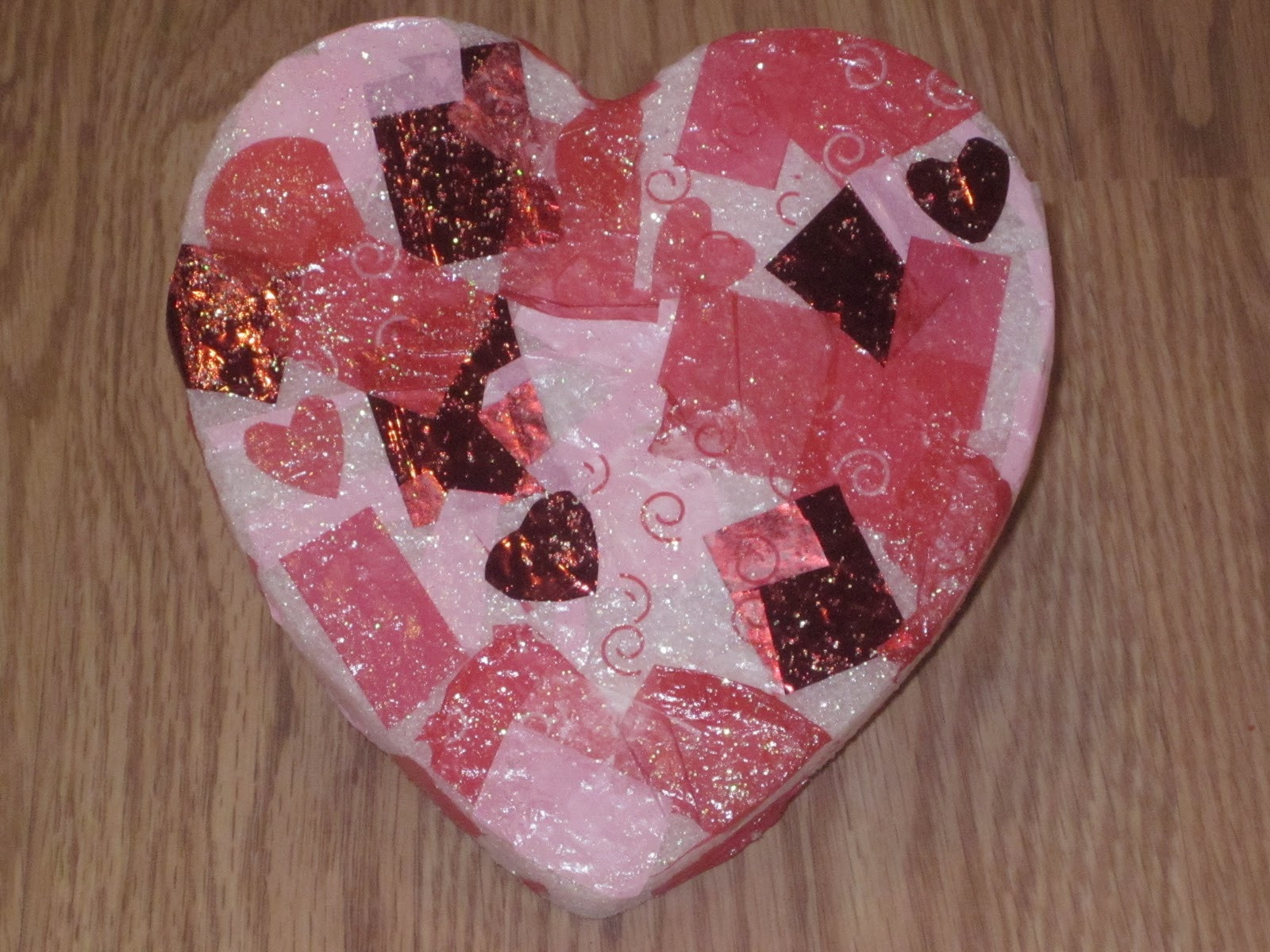Valentines Craft Ideas For Preschoolers
 Preschool Crafts for Kids Valentine s Day Stand up Heart Gift Craft