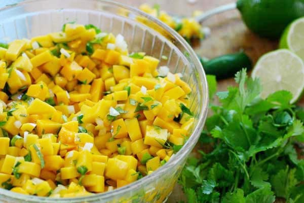 Vegan Salsa Recipe
 Quick & Easy Vegan Mango Salsa