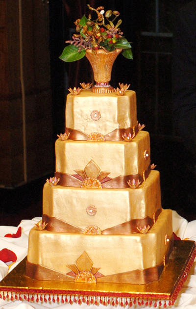 Vegan Wedding Cake
 Bridebound Vendor Spotlight Hannah s Edible Art Vegan
