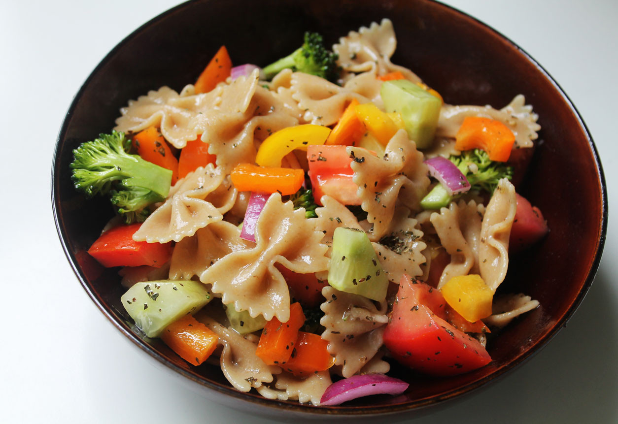 Vegetarian Macaroni Salad
 ve arian pasta salad recipe