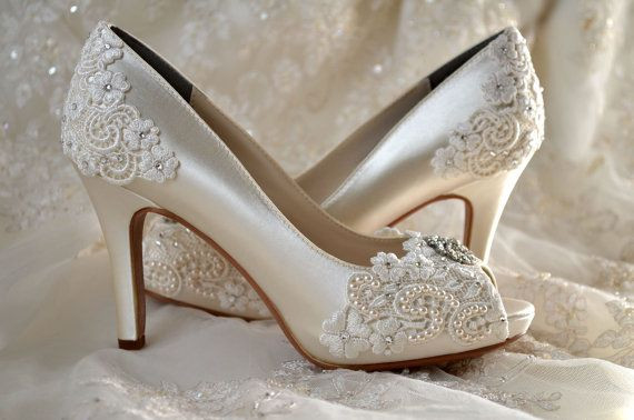 Vintage Wedding Shoes For Sale
 25 Smashing vintage bridal shoes