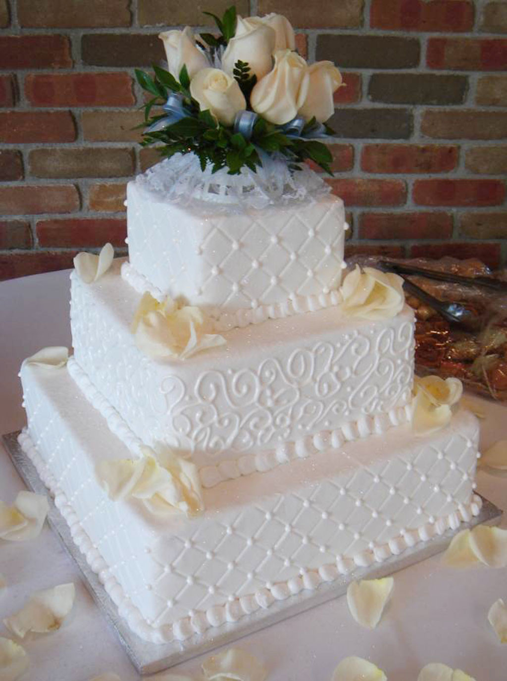 Wedding Cake Frosting
 Wedding Cupcake Buttercream Recipe — Dishmaps