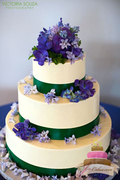 Wedding Cakes Ct
 Beautiful and Delicious Wedding Cakes in CT