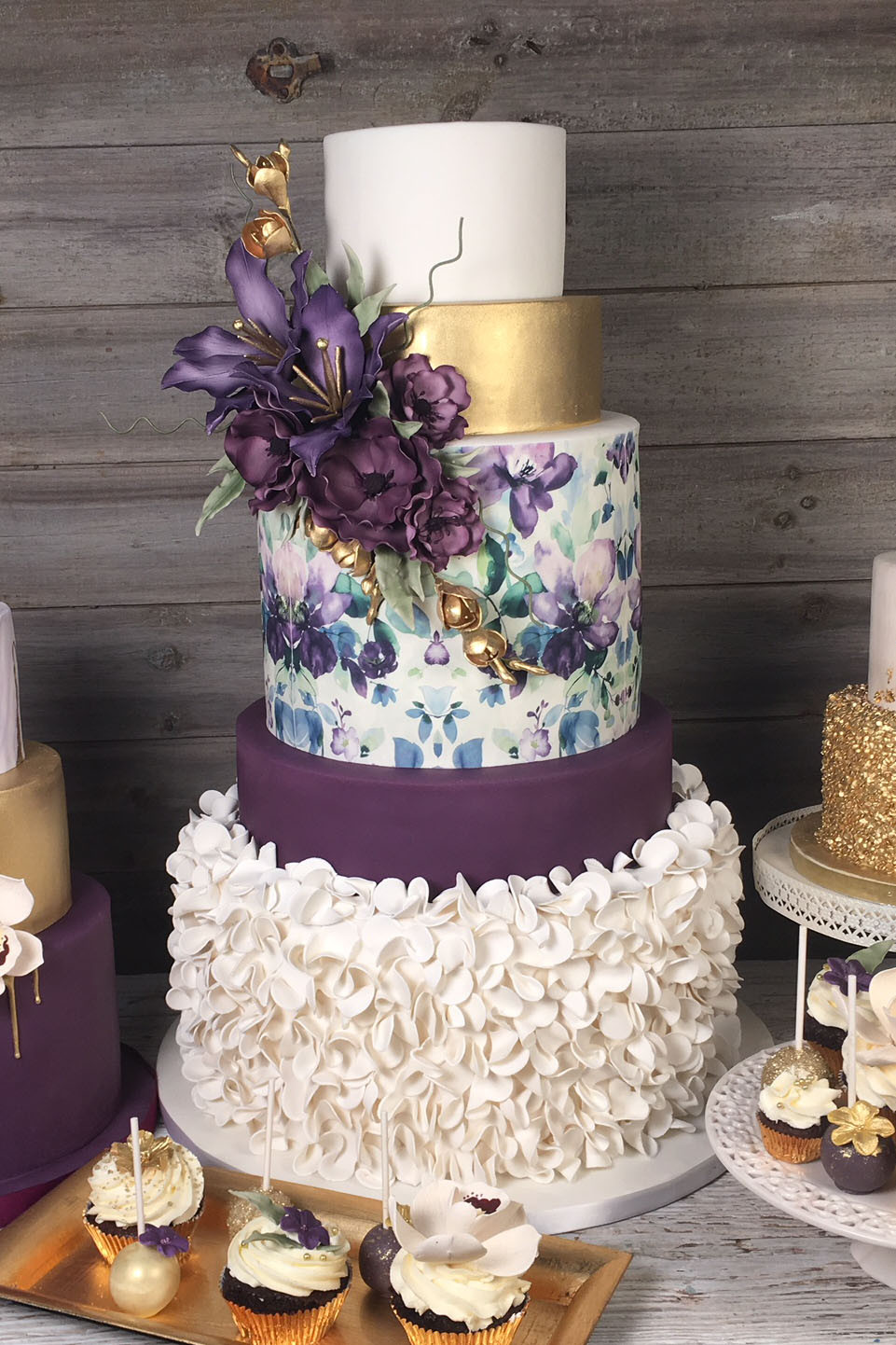 Wedding Cakes Online
 Custom Wedding Cakes For The Love Cake Shop In