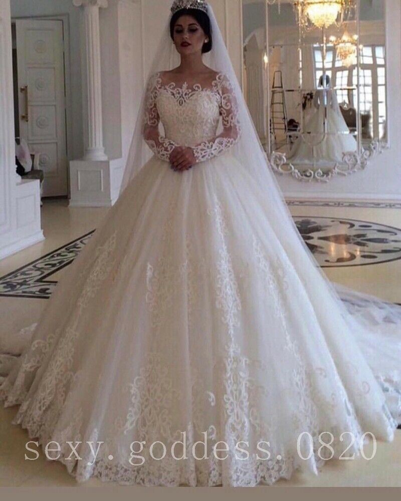 Wedding Dresses Princess
 Vintage Princess Lace Applique Wedding Dresses Long