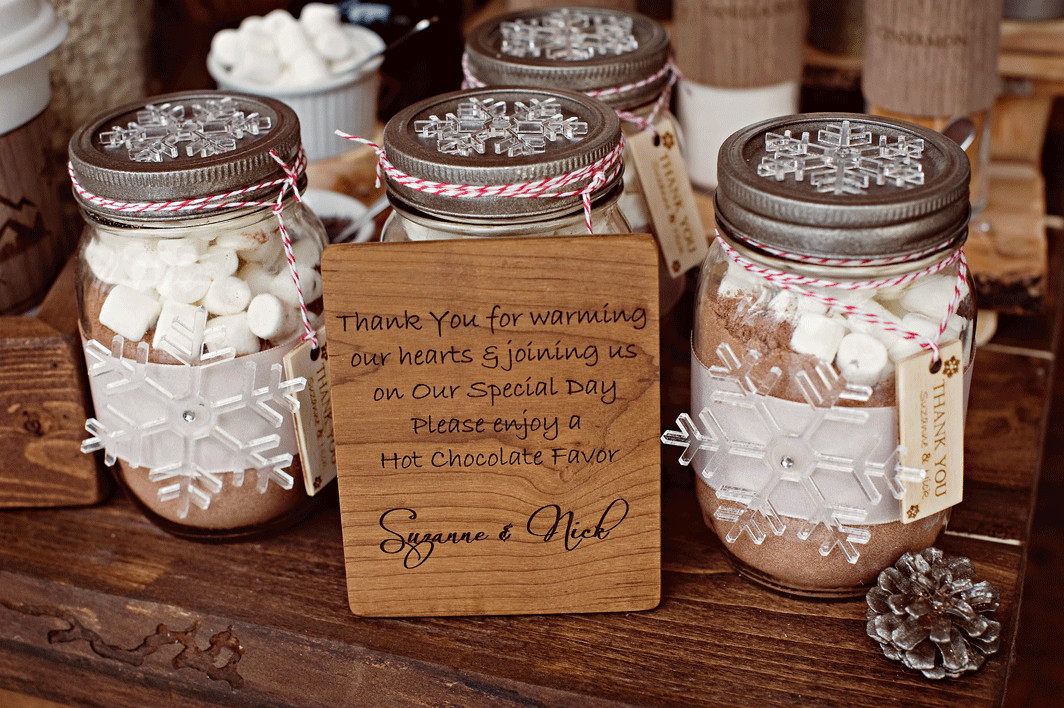Wedding Favor Jars
 Memorable Wedding Using Mason Jars As Wedding Favors