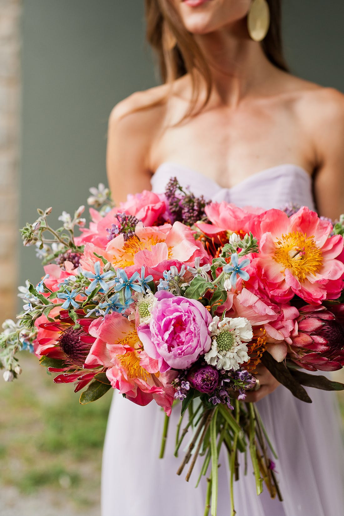 Wedding Flowers DIY
 Check Out This Stunning Wedding Bouquet You Can DIY