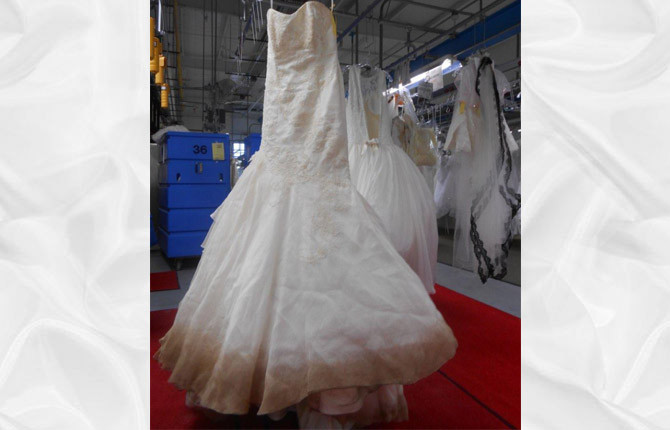 Wedding Gown Preservation Co
 Before and After Affordable Preservation pany