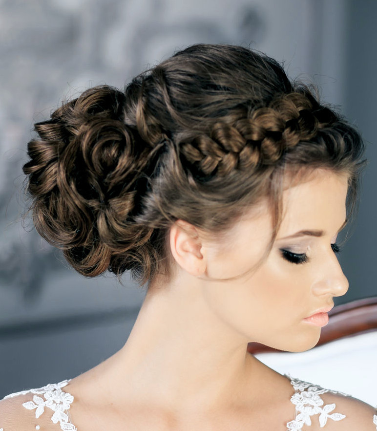 Wedding Hairstyles Ideas
 30 Creative and Unique Wedding Hairstyle Ideas MODwedding