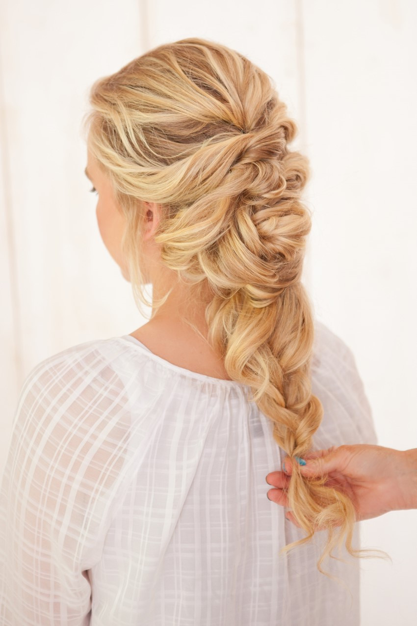 Wedding Hairstyles With Braids For Bridesmaids
 DIY Fancy French Twist Bridal Updo Chic Vintage Brides