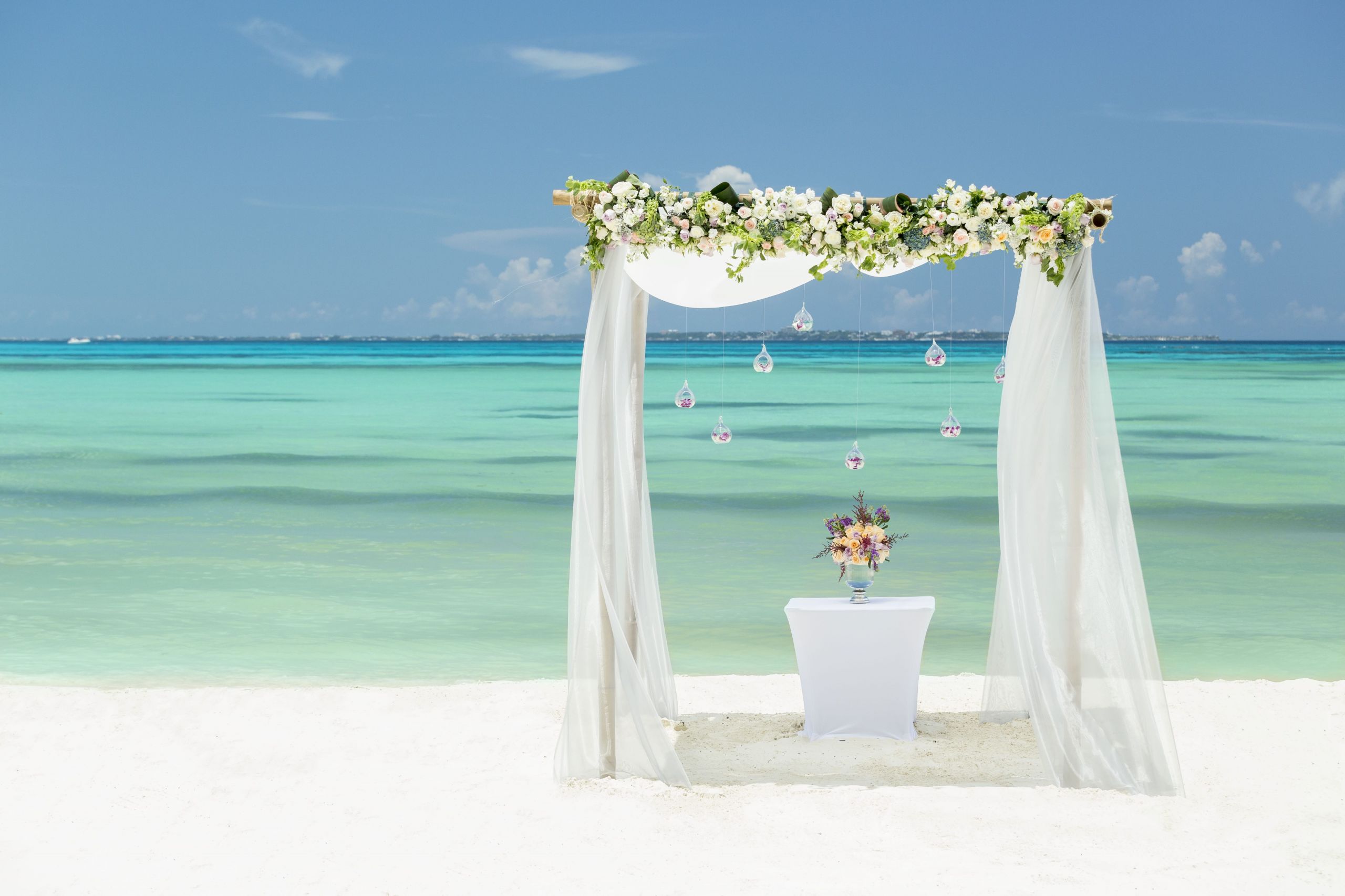 Wedding In The Beach
 Cancun Resort & Spa Weddings
