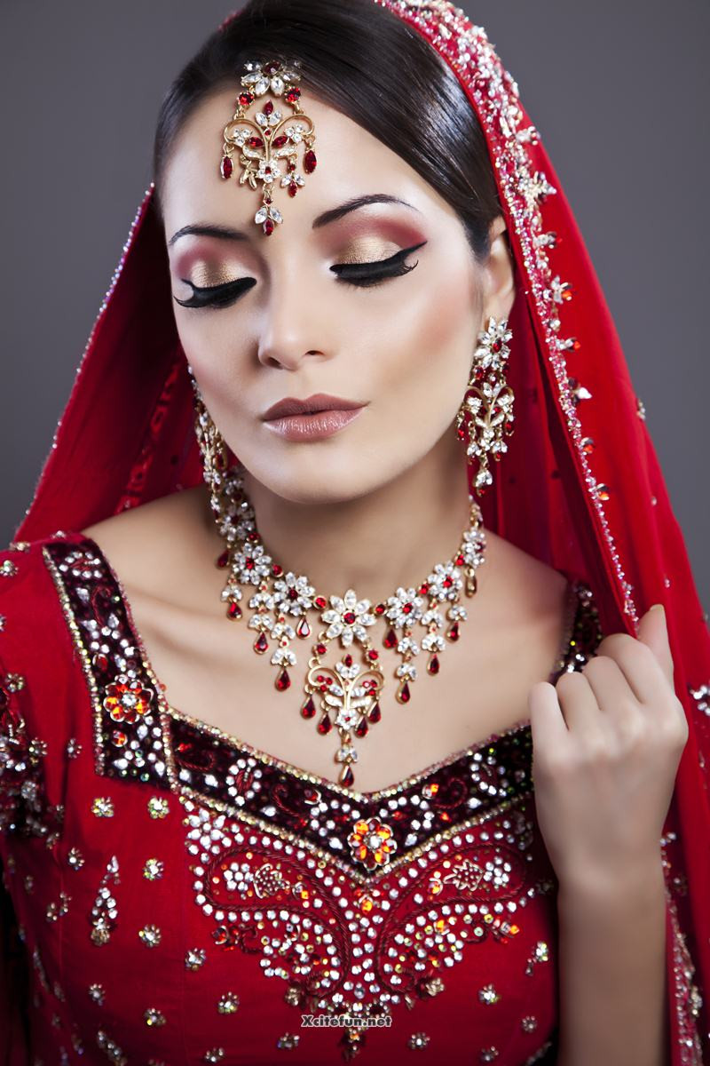 Wedding Makeup Asian
 Asian Bridal Eye Makeup Jewelry And Hairstyle