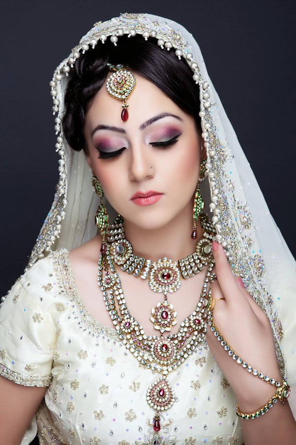 Wedding Makeup Asian
 NEW ASIAN BRIDAL MAKEUP 2015 Fashionip