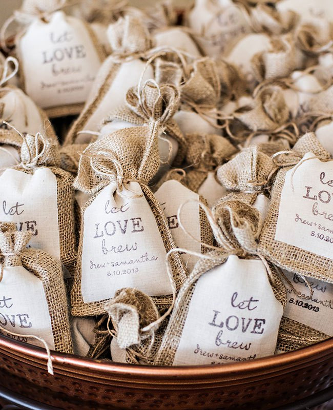 Wedding Party Favors Ideas
 These Wedding Details Will Appeal to Coffee Loving Brides
