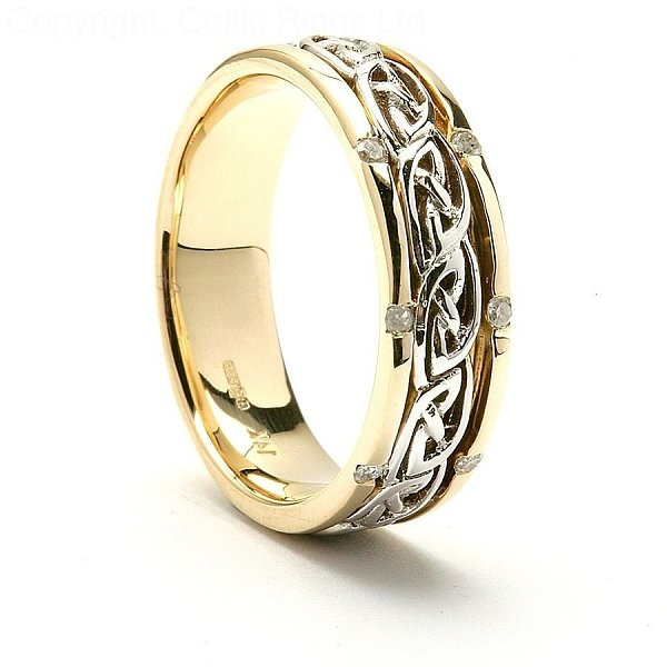 Wedding Rings.com
 Inset Celtic Knot Wedding Band