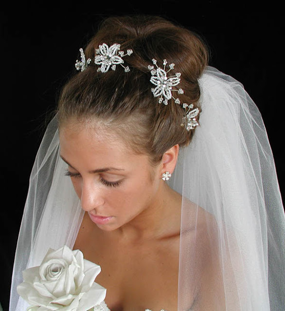 Wedding Veils And Head Pieces
 Bridal Moves Unique Wedding Veils