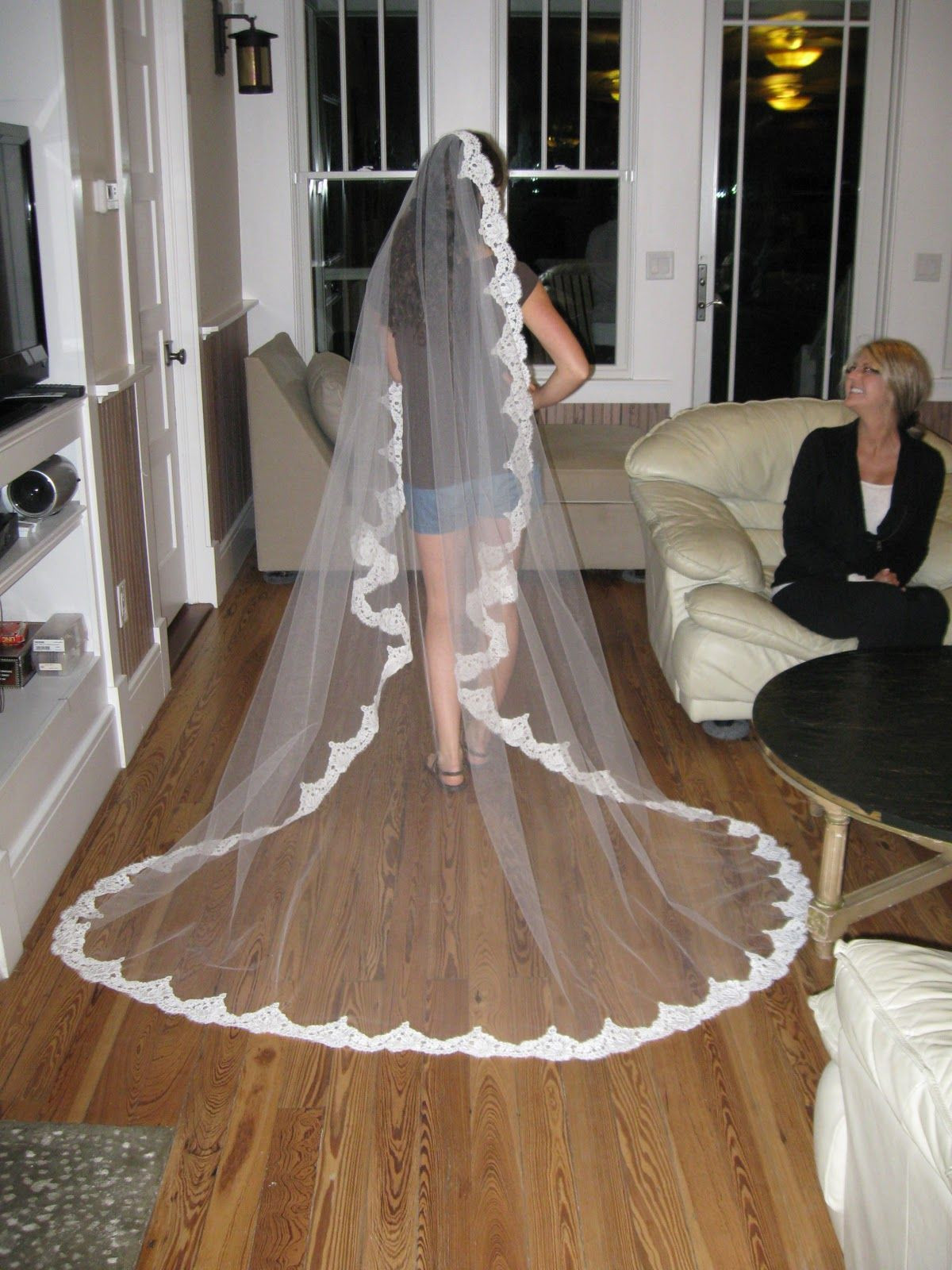 Wedding Veils DIY
 Tulle Lace and Two Sisters Wedding Ideas