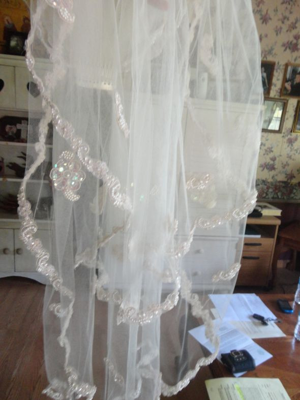 Wedding Veils DIY
 DIY 2 Tier Veil