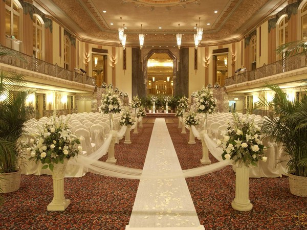 Wedding Venues Cincinnati
 Hilton Cincinnati Netherland Plaza Cincinnati OH