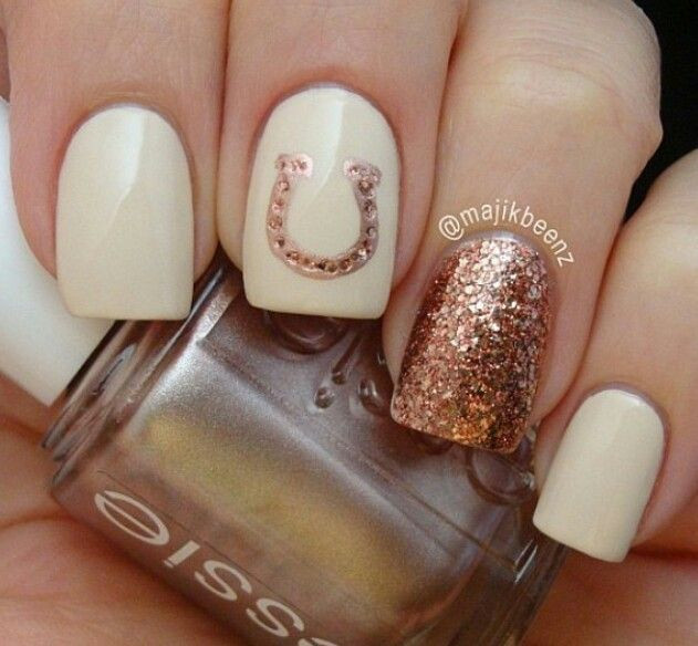 Western Nail Designs
 Love the horse shoe gonna have to try this