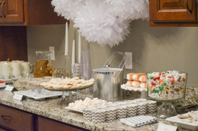White Christmas Party Ideas
 All White Christmas Party Ideas and Decorations Fantabulosity