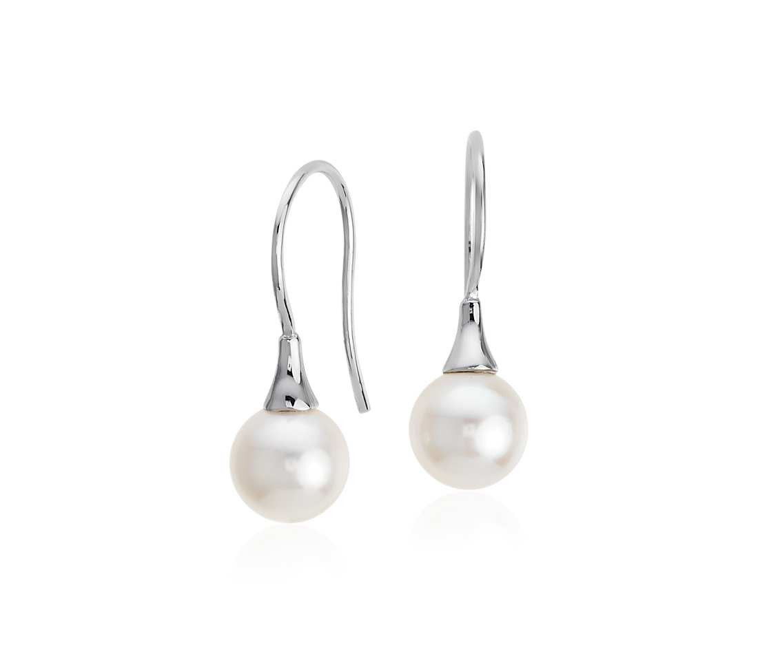 White Gold Pearl Earrings
 Akoya Cultured Pearl Drop Earrings in 18k White Gold 7mm