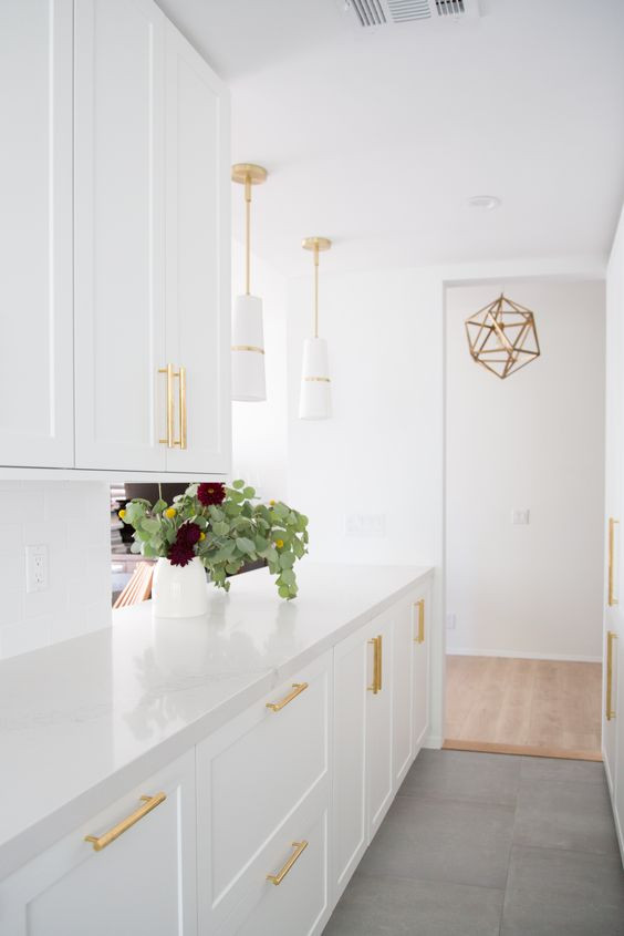 White Kitchen Cabinet Handles
 Friday Faves Best Ikea Kitchen Ideas on Pinterest