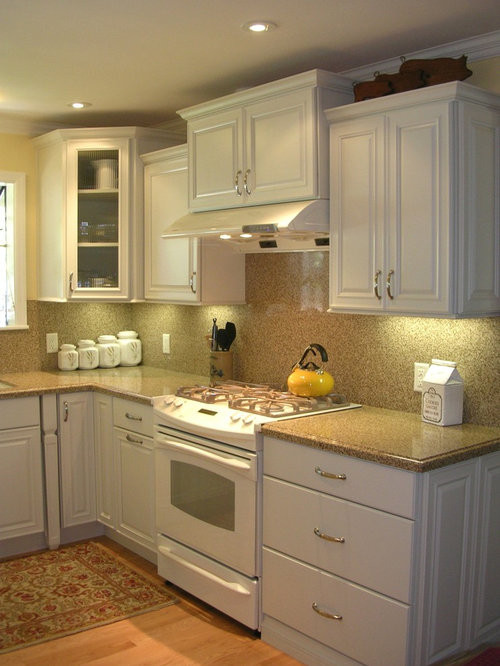 White Kitchen With White Appliances
 Small White Kitchen Home Design Ideas Remodel