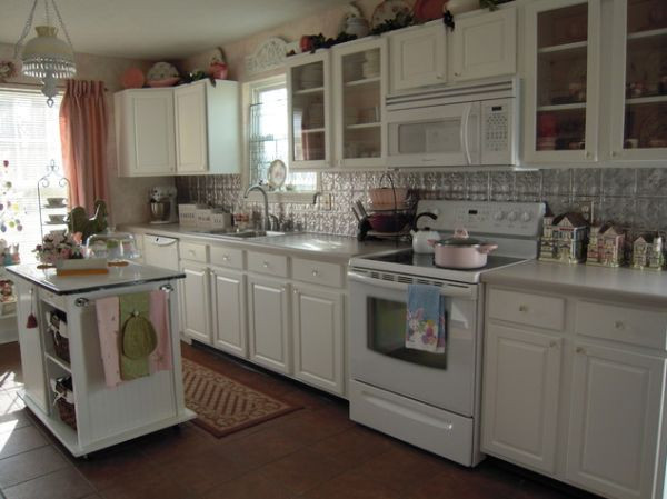 White Kitchen With White Appliances
 Stylish Kitchens with White Appliances They Do Exist