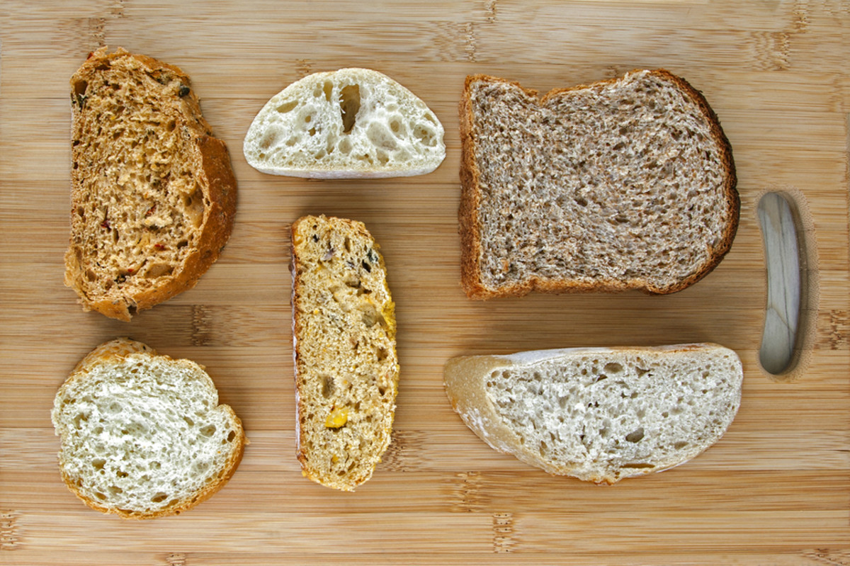 White Whole Wheat Bread
 White Bread vs Wheat Bread