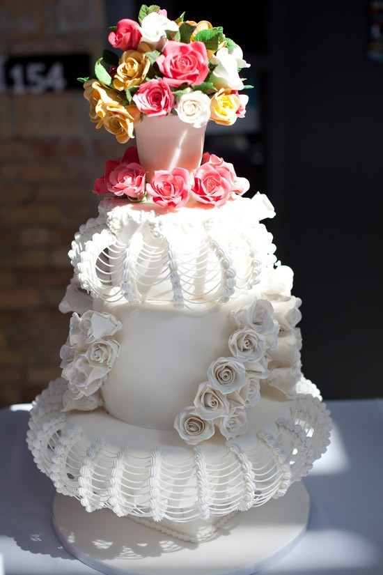 Wonderful Wedding Cakes
 Honey Buy wonderful wedding cake