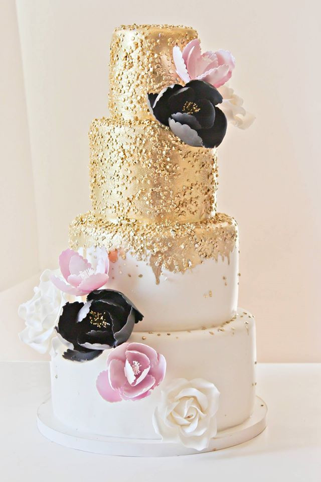 Wonderful Wedding Cakes
 Wonderful Wedding Cakes by Edible Art Cakes of Capetown