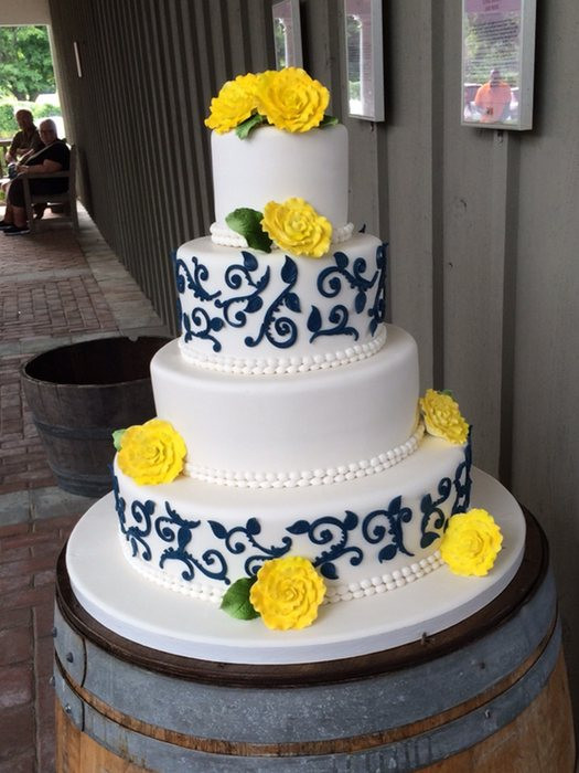 Wonderful Wedding Cakes
 Fondant Wedding Cakes