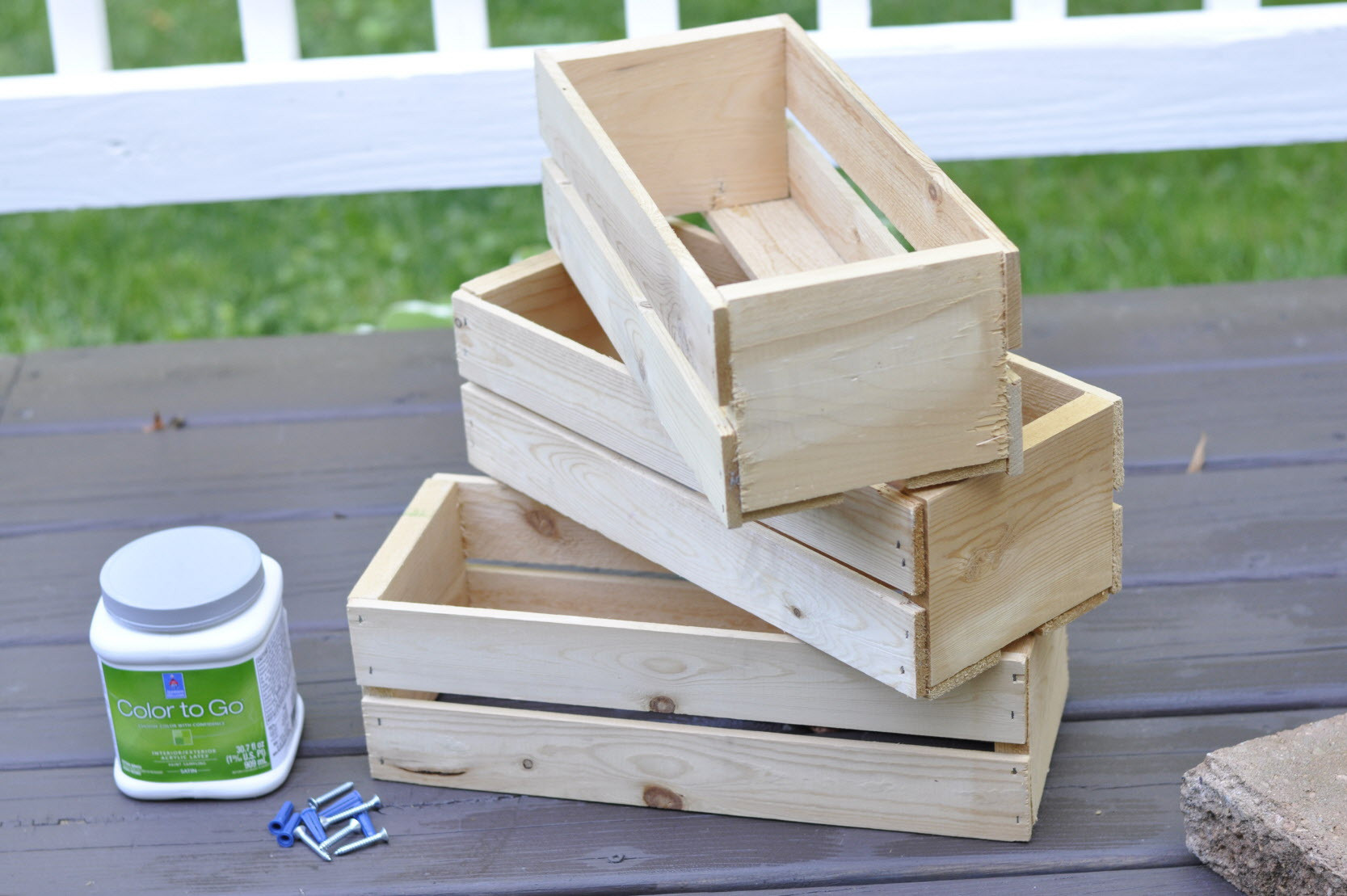 Wooden Crates DIY
 5 DIY projects using wooden crates