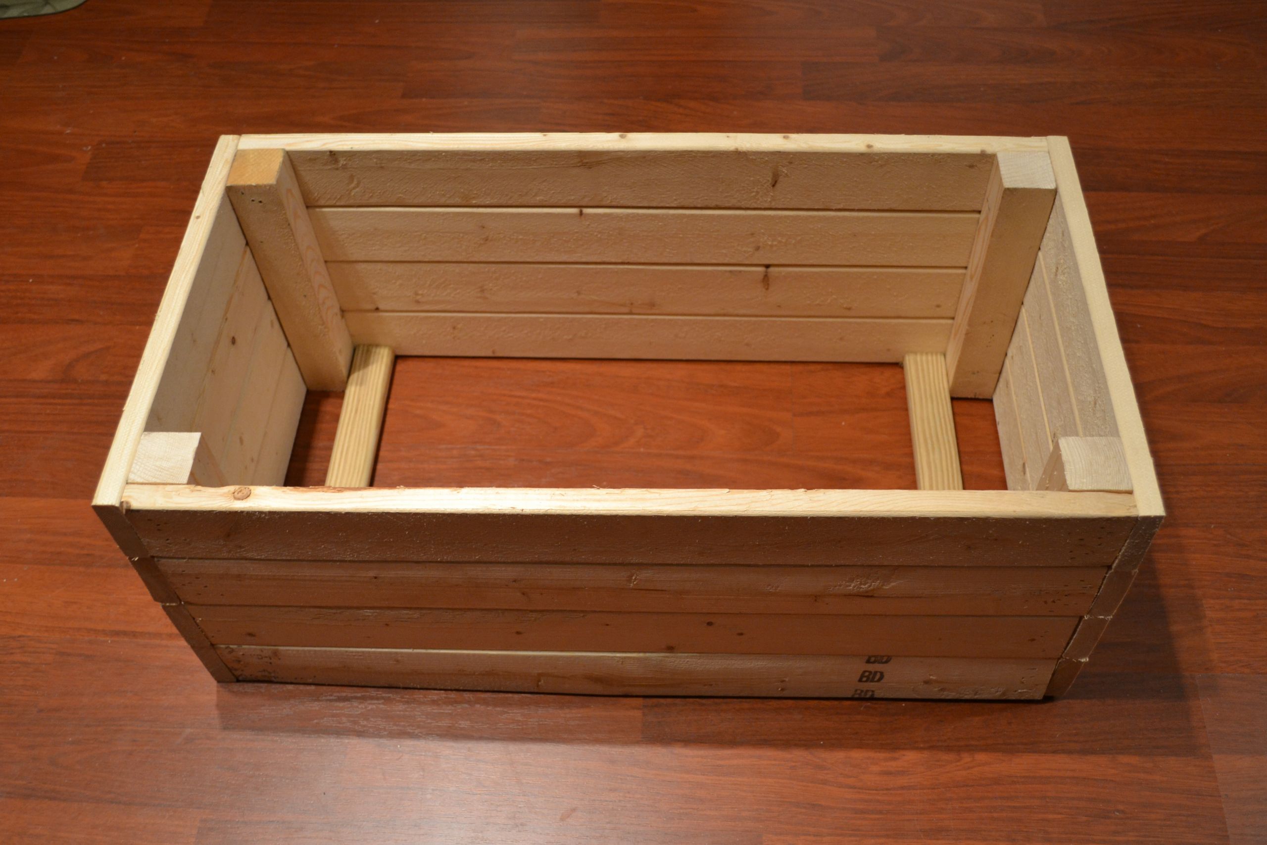 Wooden Crates DIY
 DIY Wooden Crate